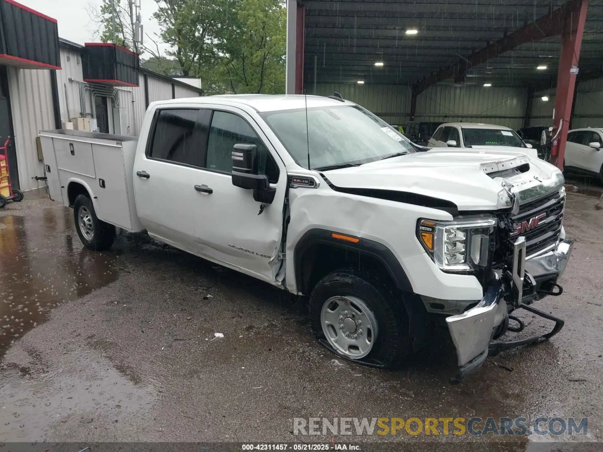 1 fotografías del automóvil dañado 1GD19LE74MF104393 GMC SIERRA 2500HD 2021