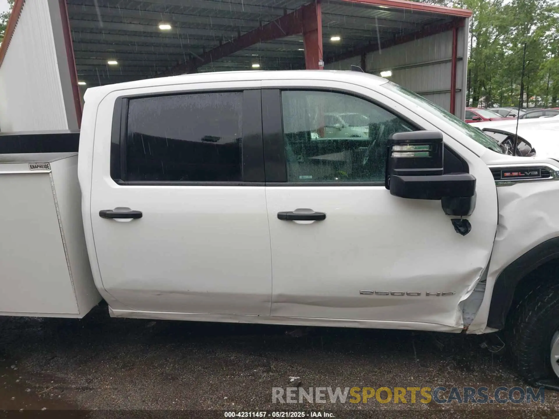 16 fotografías del automóvil dañado 1GD19LE74MF104393 GMC SIERRA 2500HD 2021