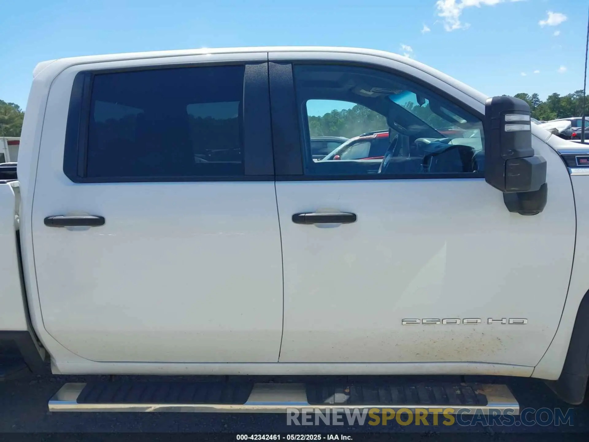 16 fotografías del automóvil dañado 1GT49LE74MF127853 GMC SIERRA 2500HD 2021