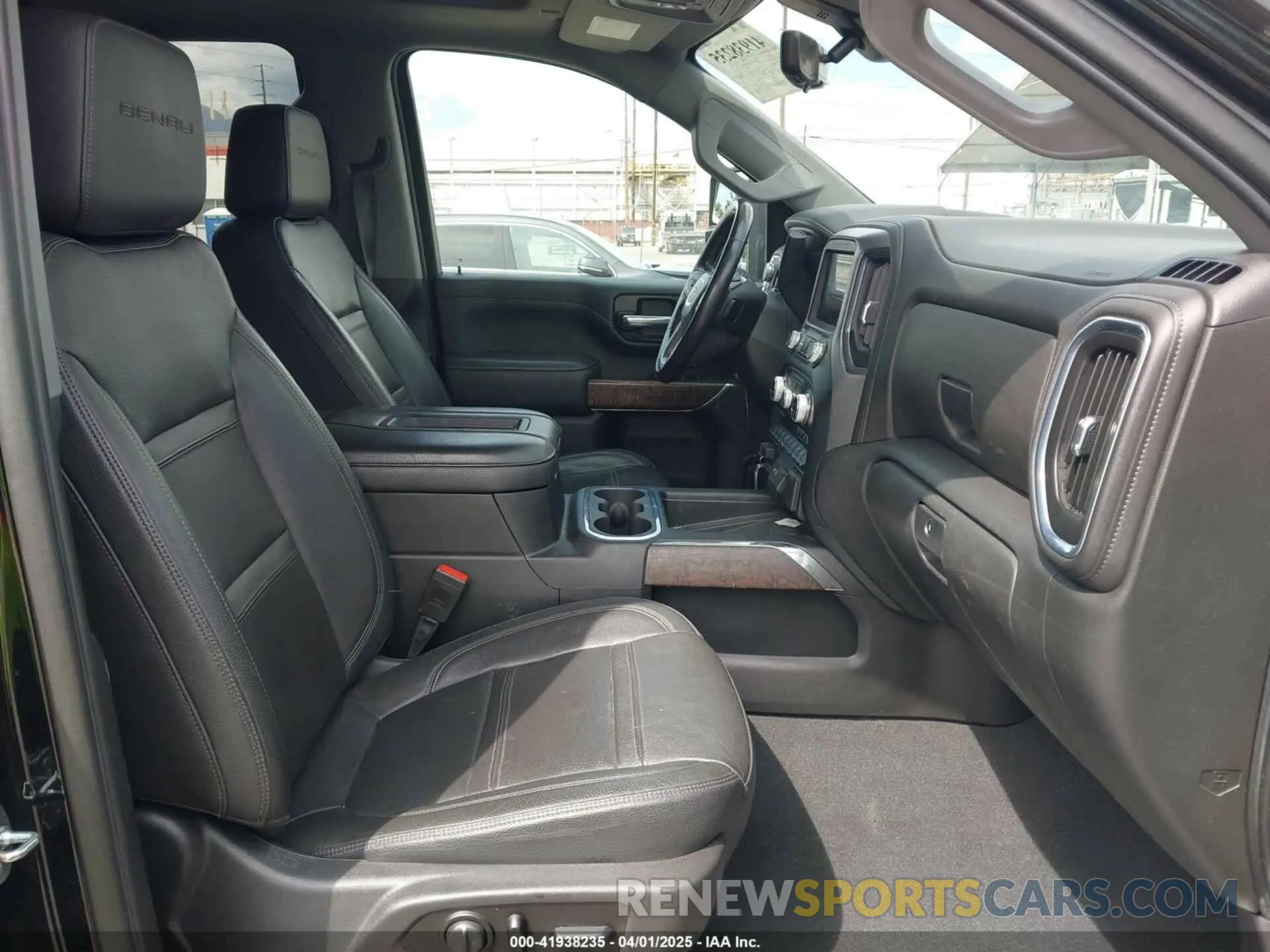 6 fotografías del automóvil dañado 1GT49RE7XMF292244 GMC SIERRA 2500HD 2021