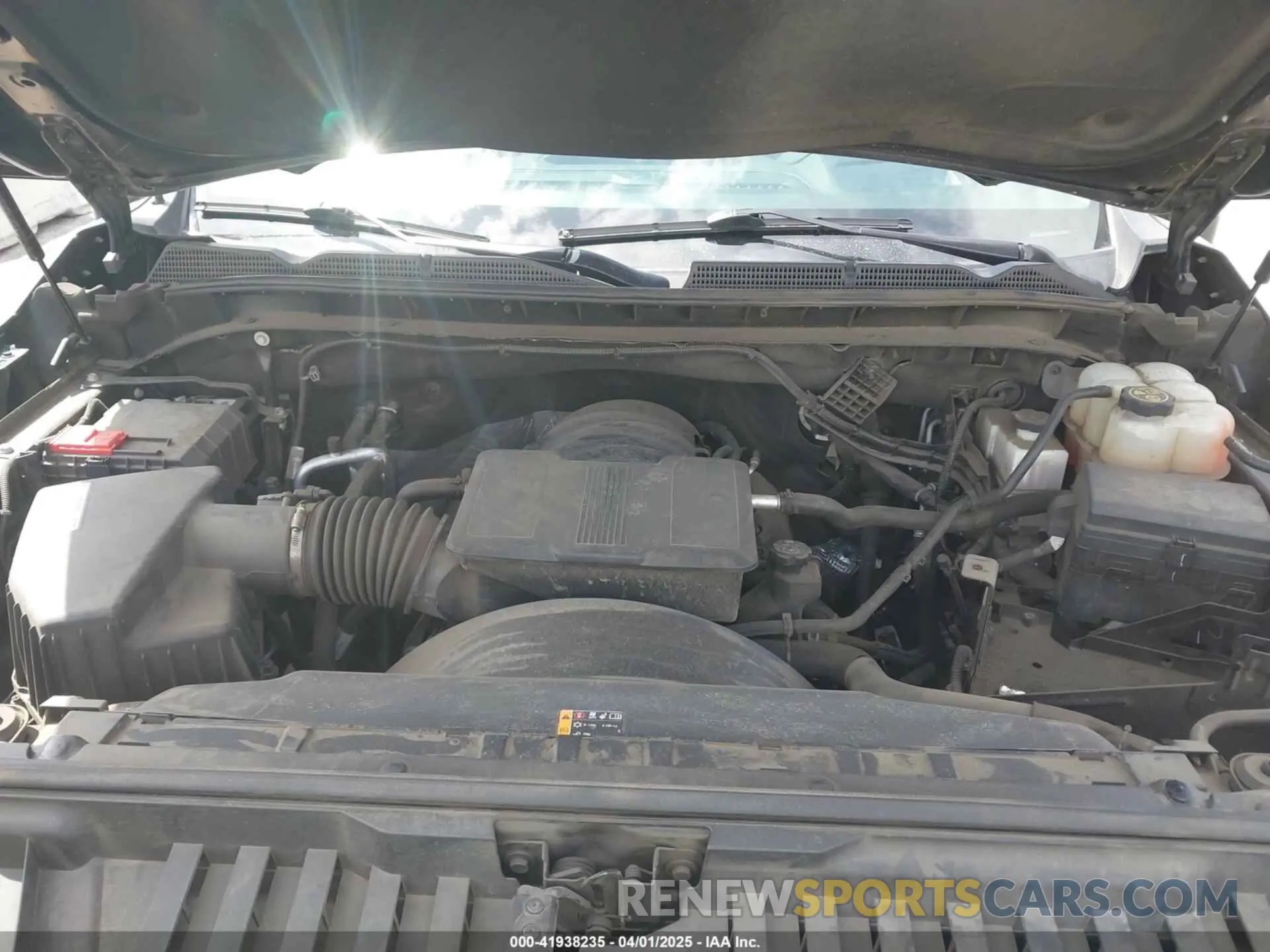 9 fotografías del automóvil dañado 1GT49RE7XMF292244 GMC SIERRA 2500HD 2021