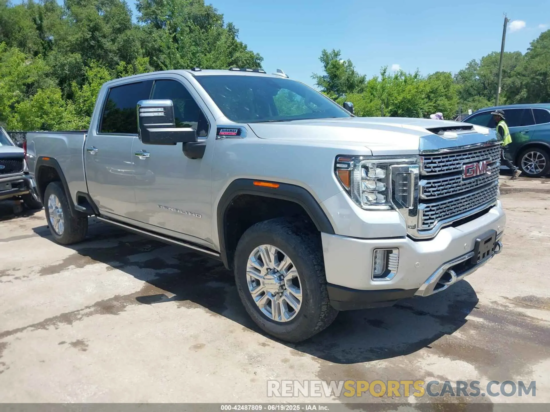 1 fotografías del automóvil dañado 1GT49REY0MF129272 GMC SIERRA 2500HD 2021