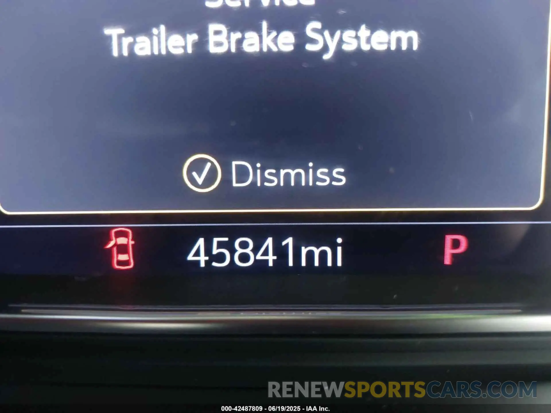 13 fotografías del automóvil dañado 1GT49REY0MF129272 GMC SIERRA 2500HD 2021
