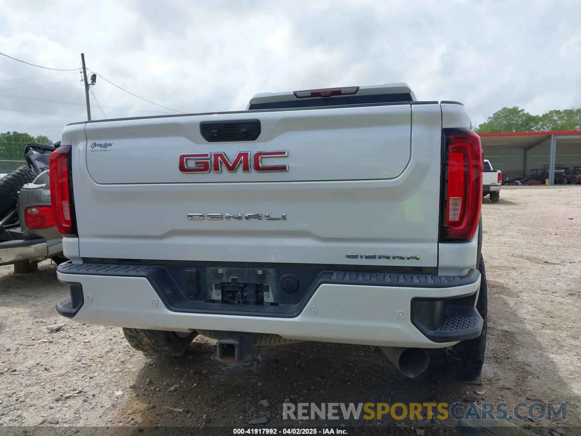 16 fotografías del automóvil dañado 1GT49REY1MF219661 GMC SIERRA 2500HD 2021