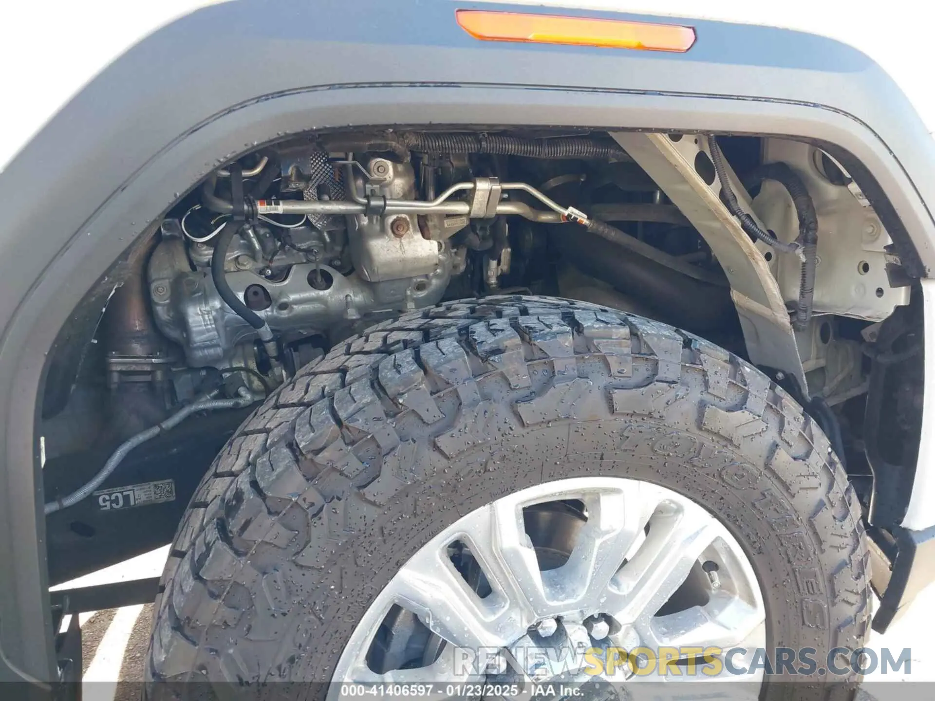 11 fotografías del automóvil dañado 1GT49REY4MF297559 GMC SIERRA 2500HD 2021