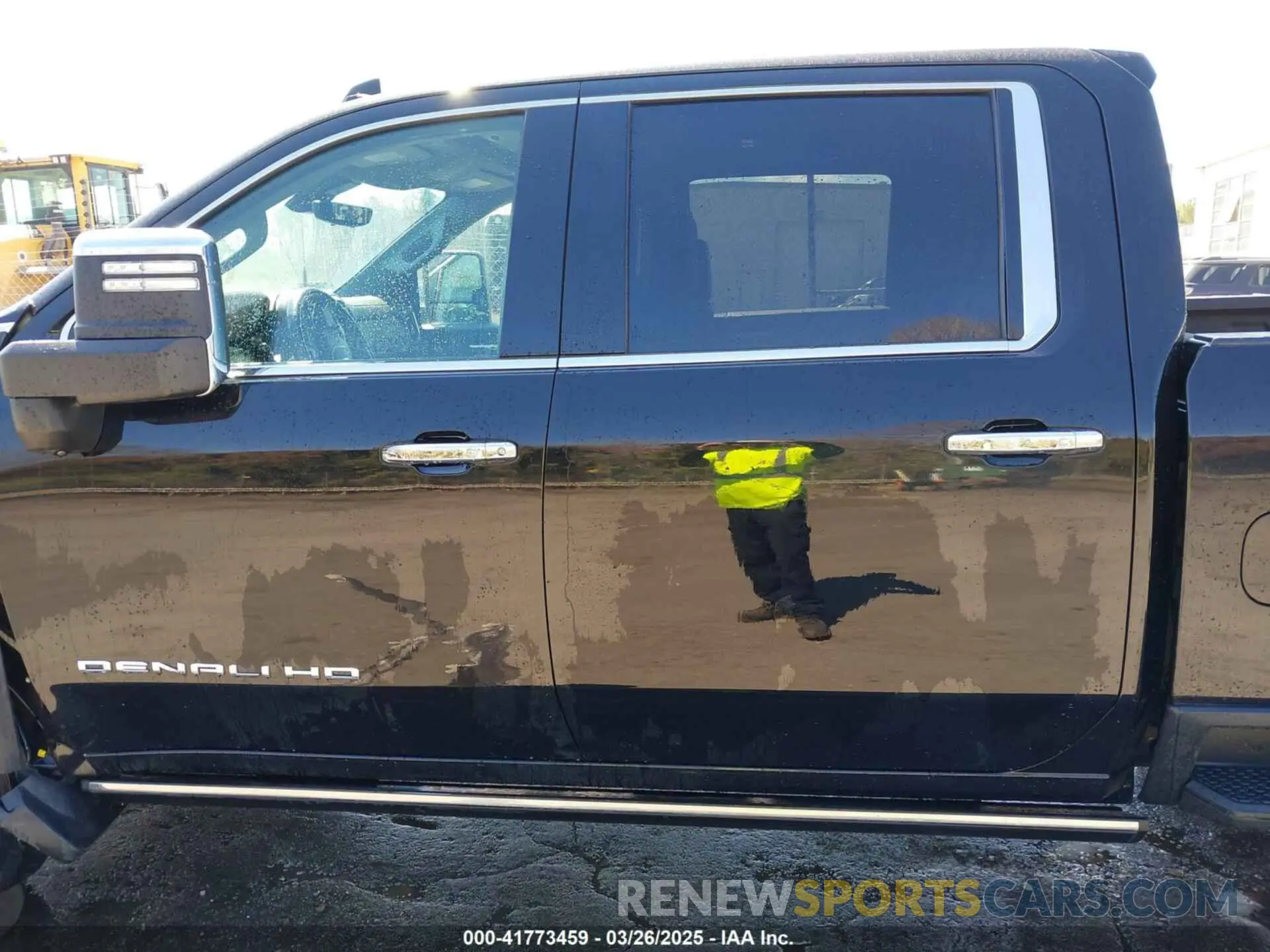 14 fotografías del automóvil dañado 1GT49REY6MF161272 GMC SIERRA 2500HD 2021