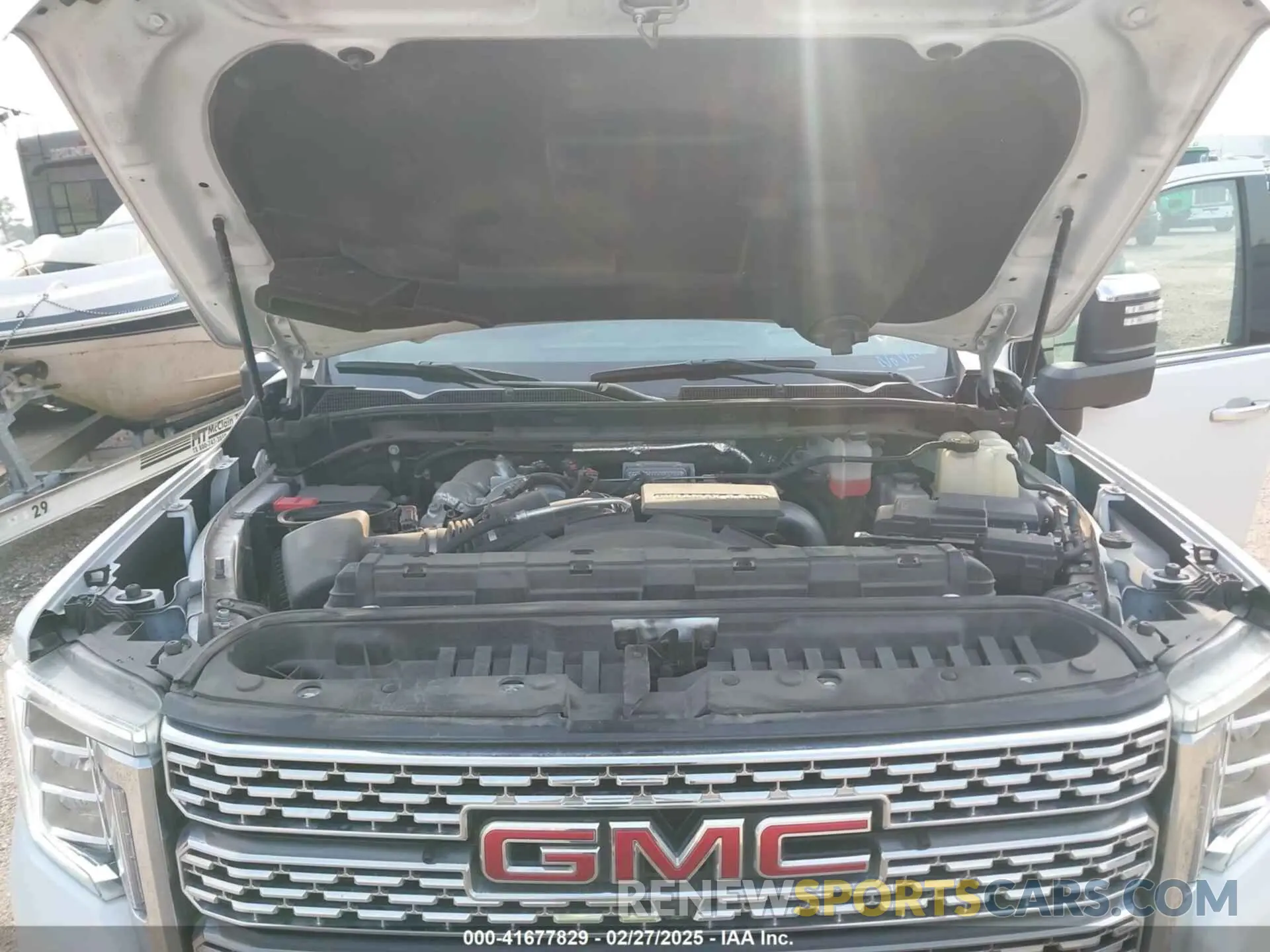 9 fotografías del automóvil dañado 1GT49REYXMF289367 GMC SIERRA 2500HD 2021