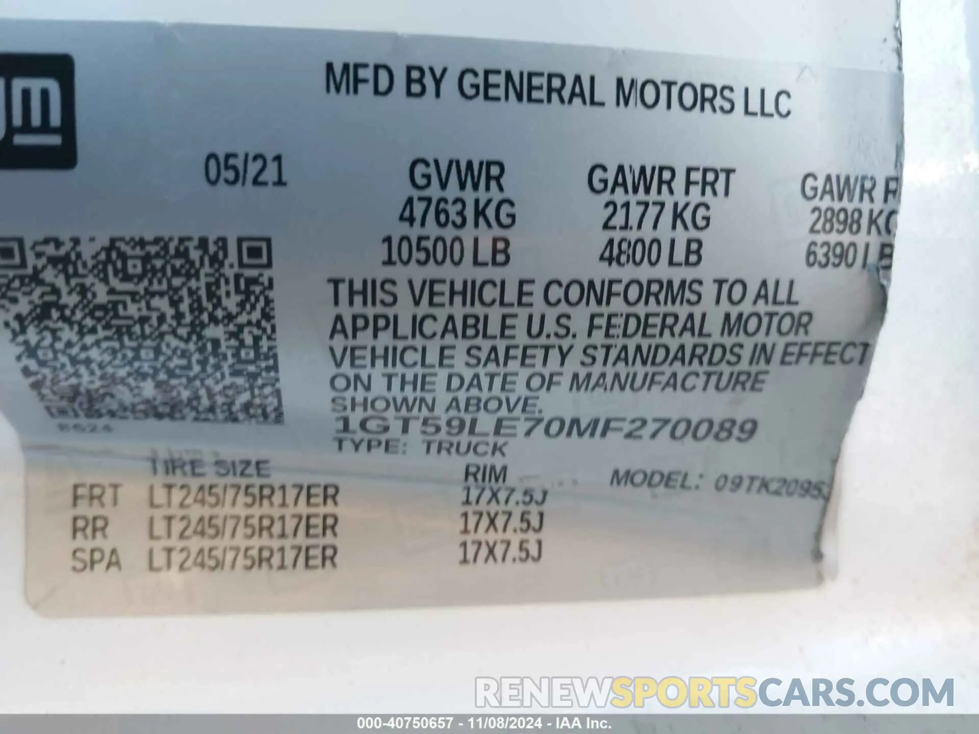 8 fotografías del automóvil dañado 1GT59LE70MF270089 GMC SIERRA 2500HD 2021