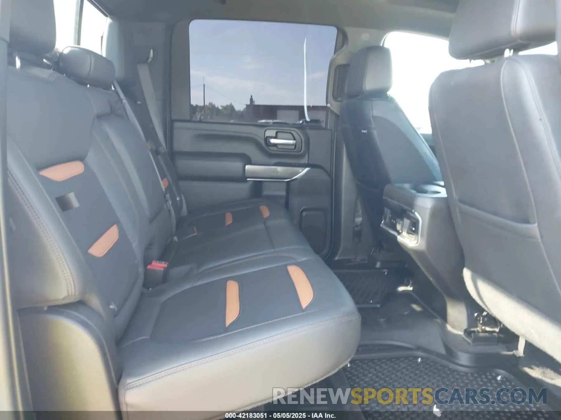 7 fotografías del automóvil dañado 1GT49PEY3NF134617 GMC SIERRA 2500HD 2022