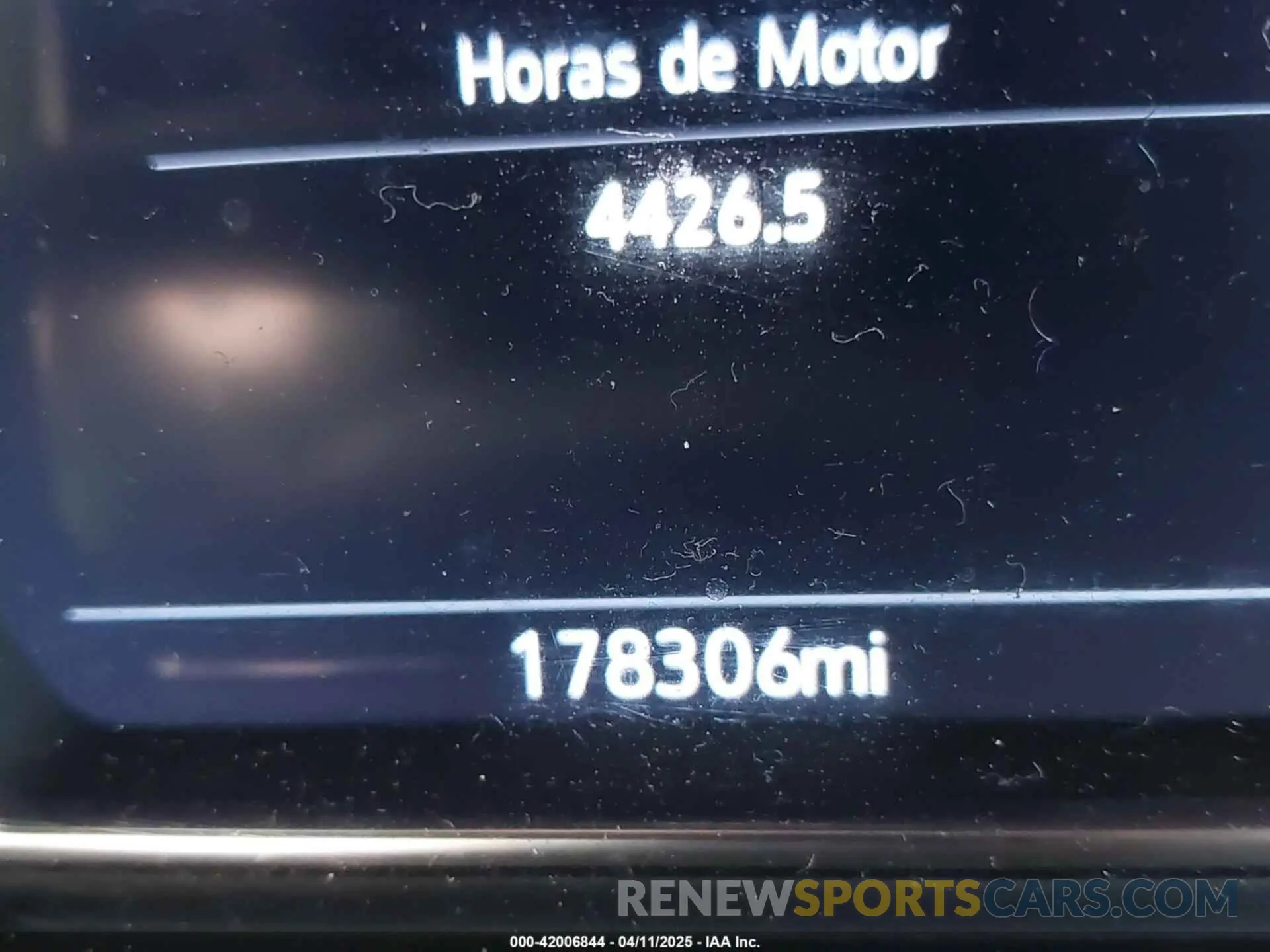 7 fotografías del automóvil dañado 1GT49REY0NF234251 GMC SIERRA 2500HD 2022