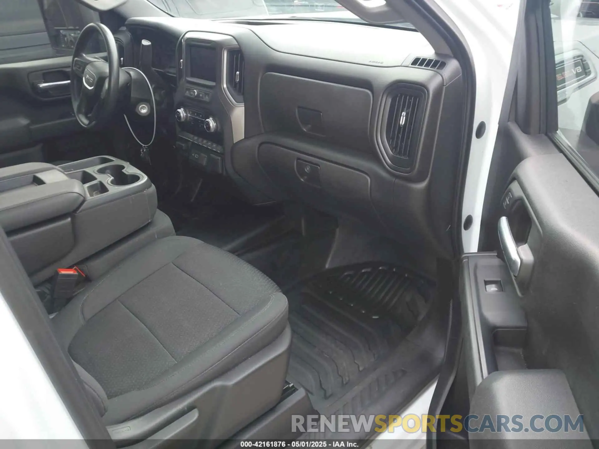 5 fotografías del automóvil dañado 1GT18LE79PF203383 GMC SIERRA 2500HD 2023