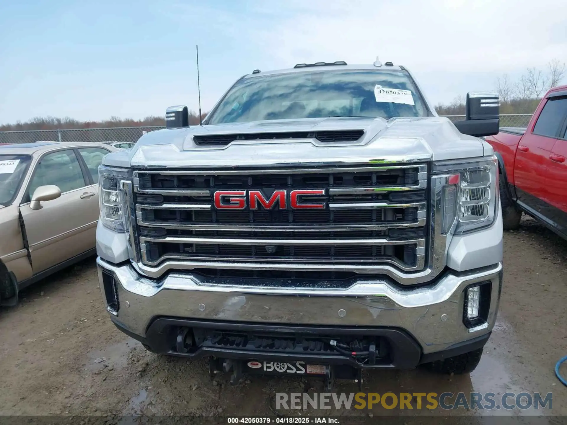 12 fotografías del automóvil dañado 1GT49NE77PF146834 GMC SIERRA 2500HD 2023