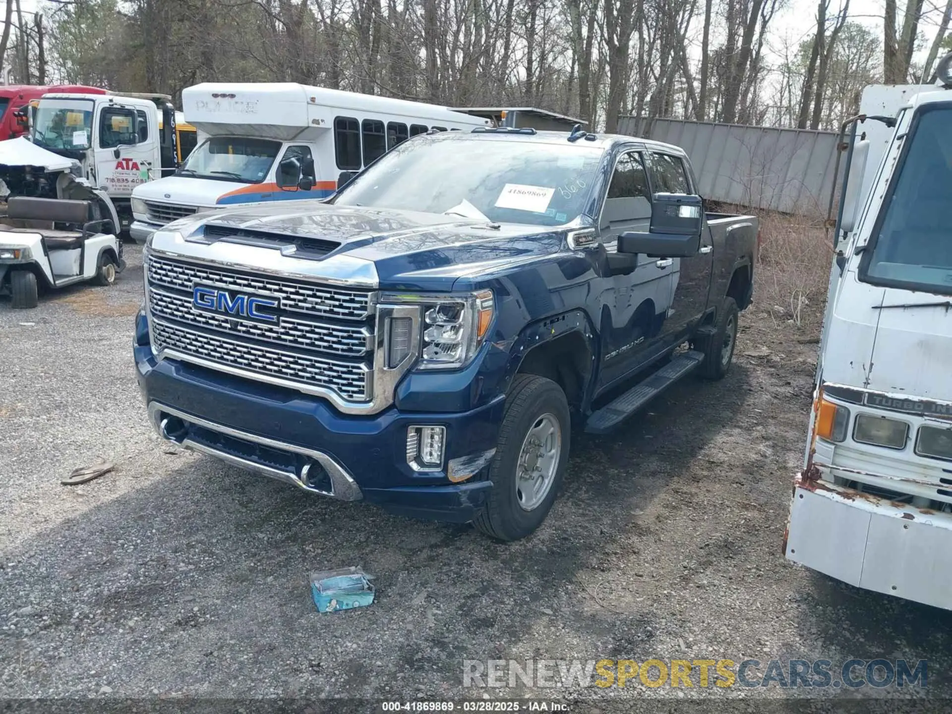 2 fotografías del automóvil dañado 1GT49RE79PF169801 GMC SIERRA 2500HD 2023