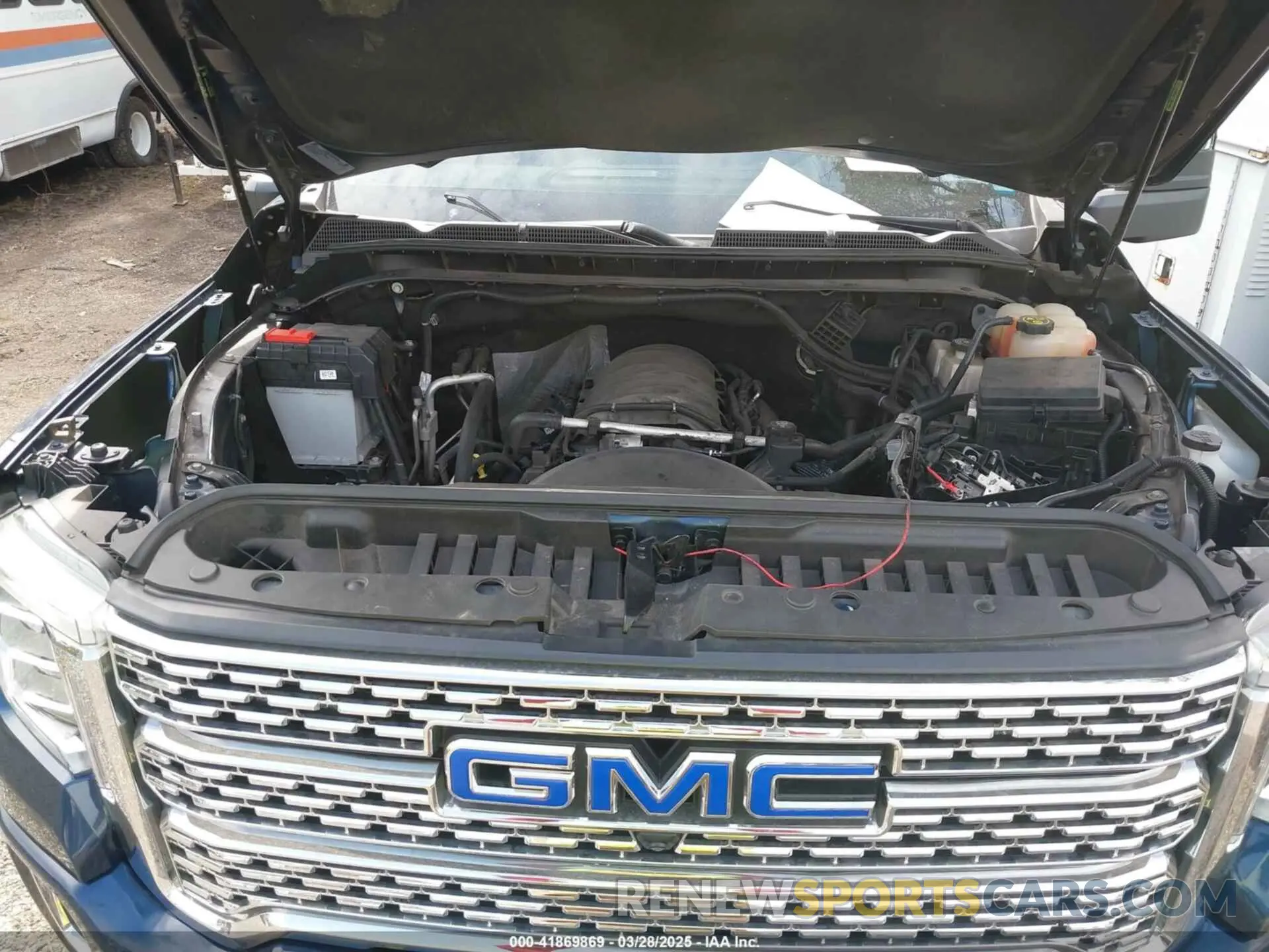 9 fotografías del automóvil dañado 1GT49RE79PF169801 GMC SIERRA 2500HD 2023