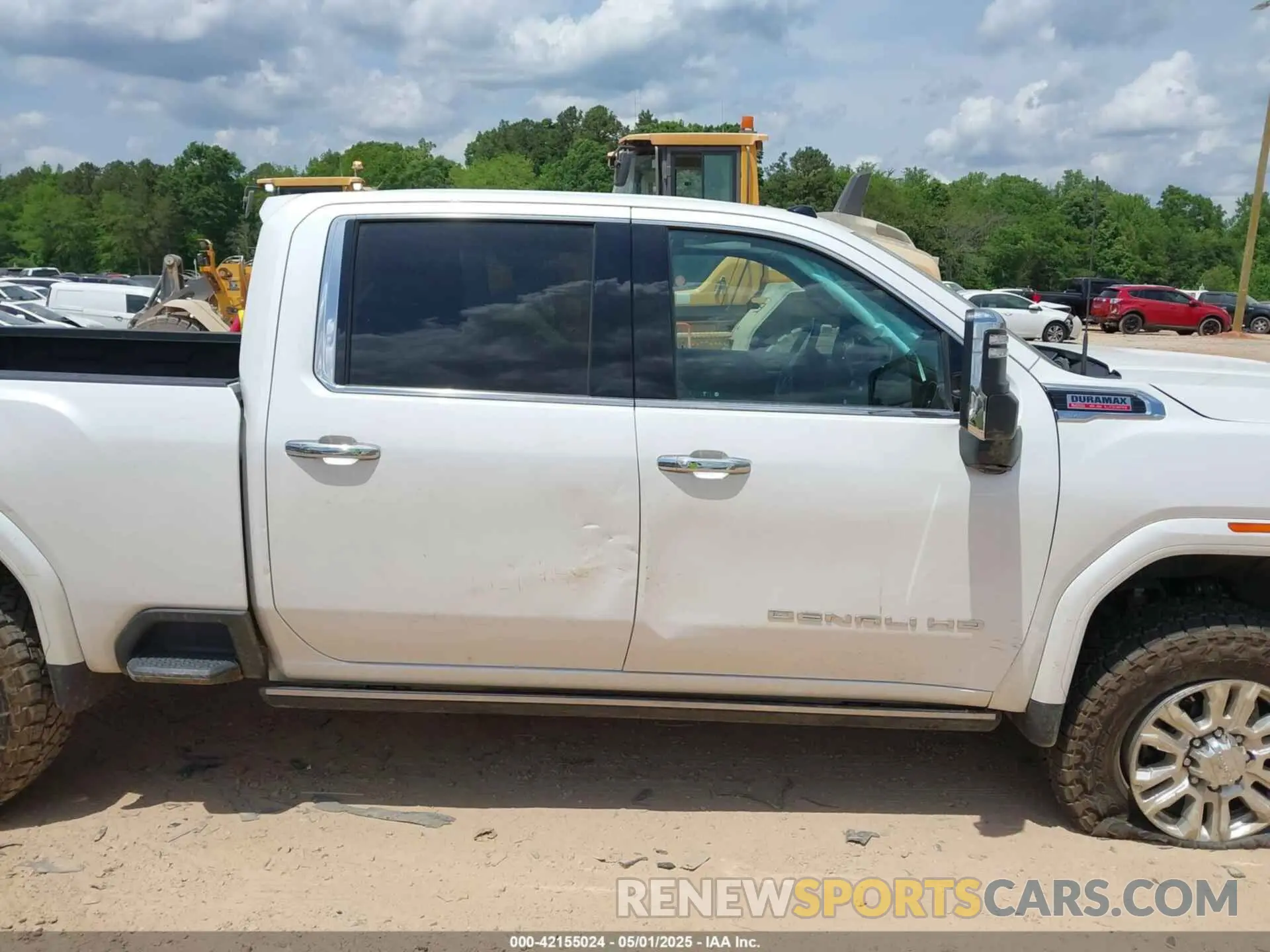 13 fotografías del automóvil dañado 1GT49REY3PF125057 GMC SIERRA 2500HD 2023