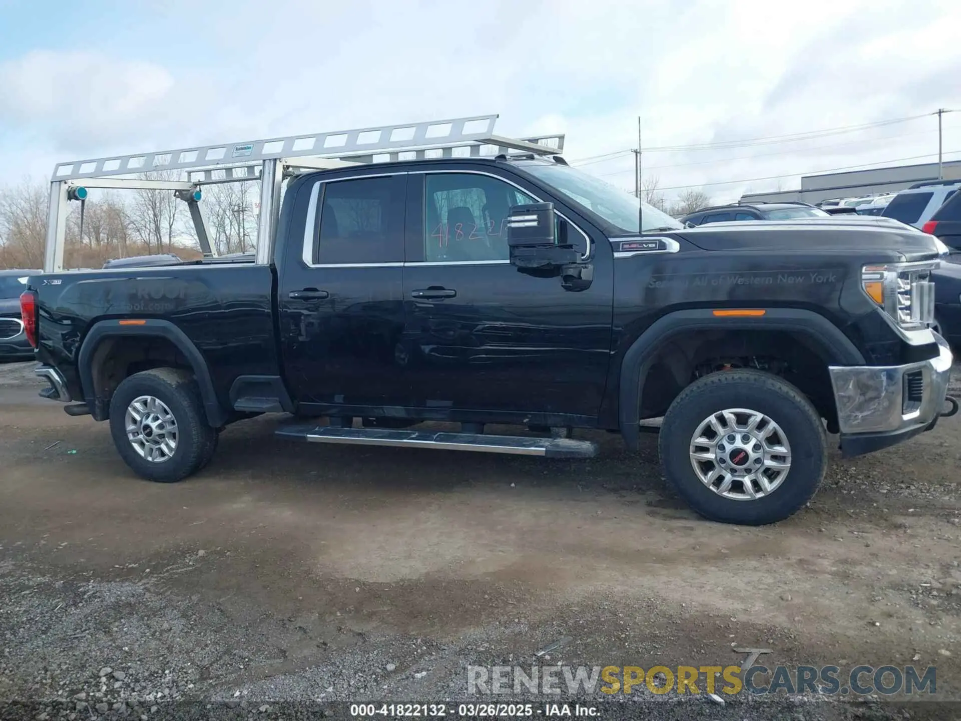 12 fotografías del automóvil dañado 1GT59ME73PF130029 GMC SIERRA 2500HD 2023