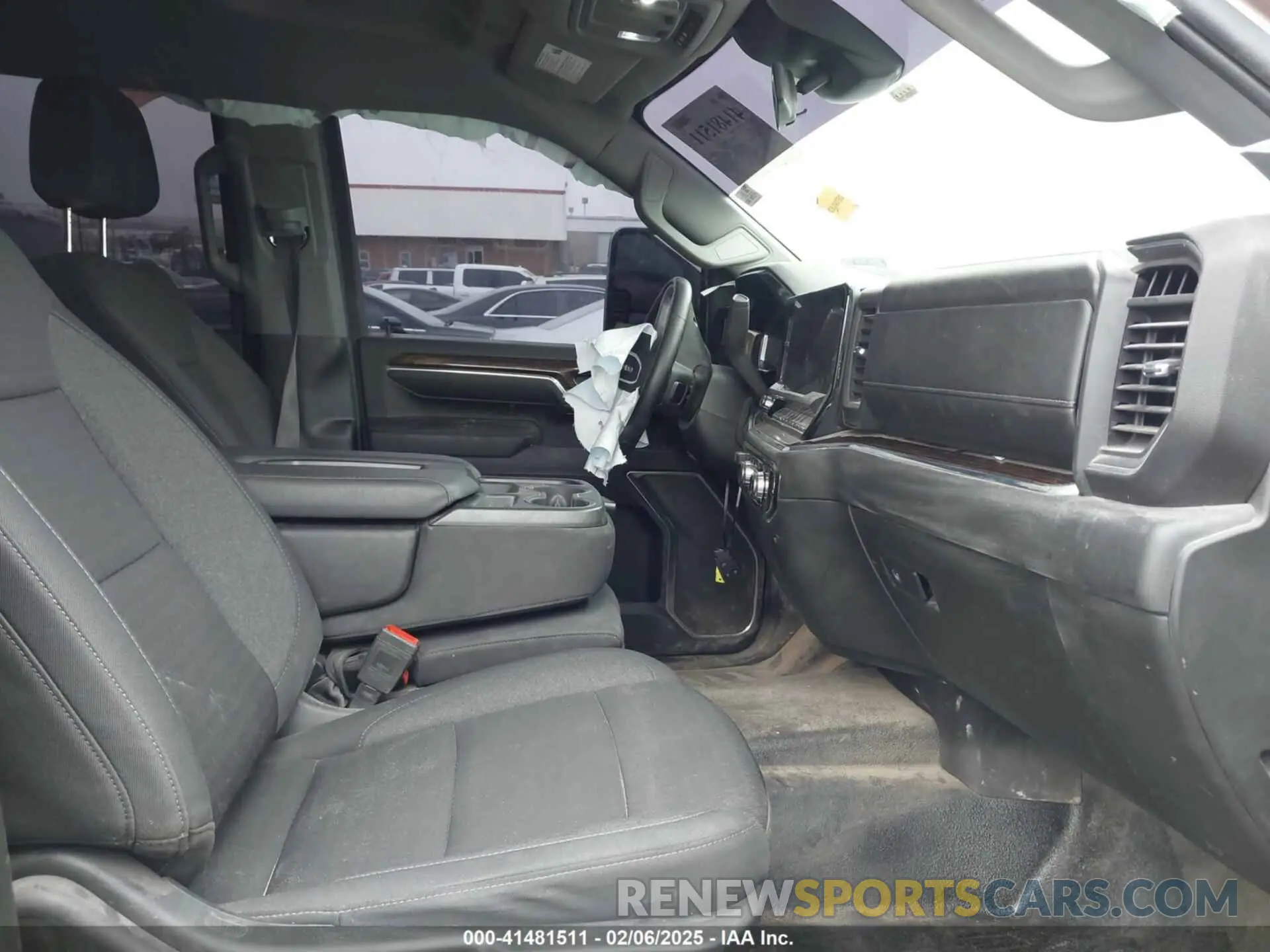 7 fotografías del automóvil dañado 1GT49ME74RF182266 GMC SIERRA 2500HD 2024