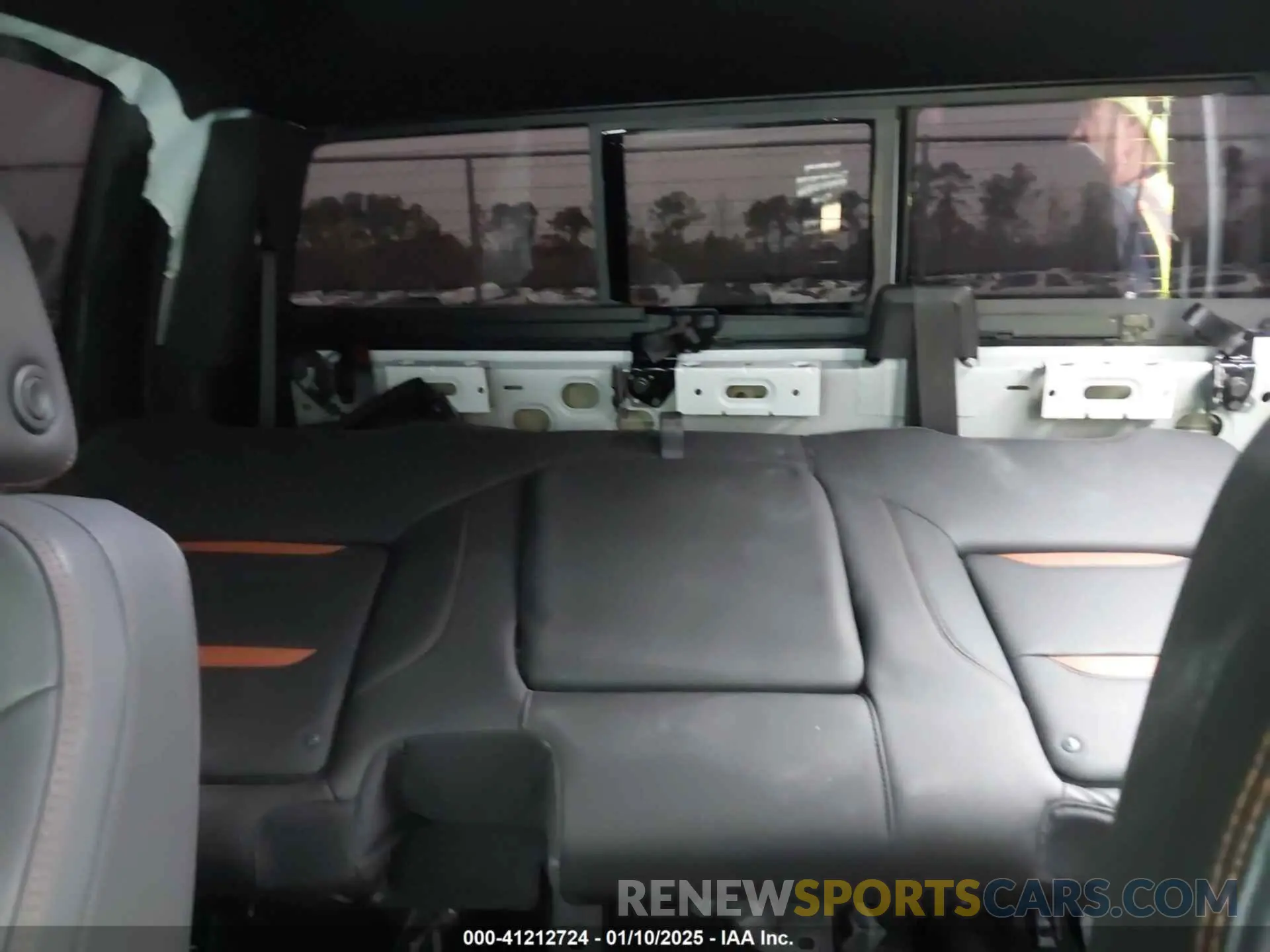 6 fotografías del automóvil dañado 1GT49PEY6RF120751 GMC SIERRA 2500HD 2024