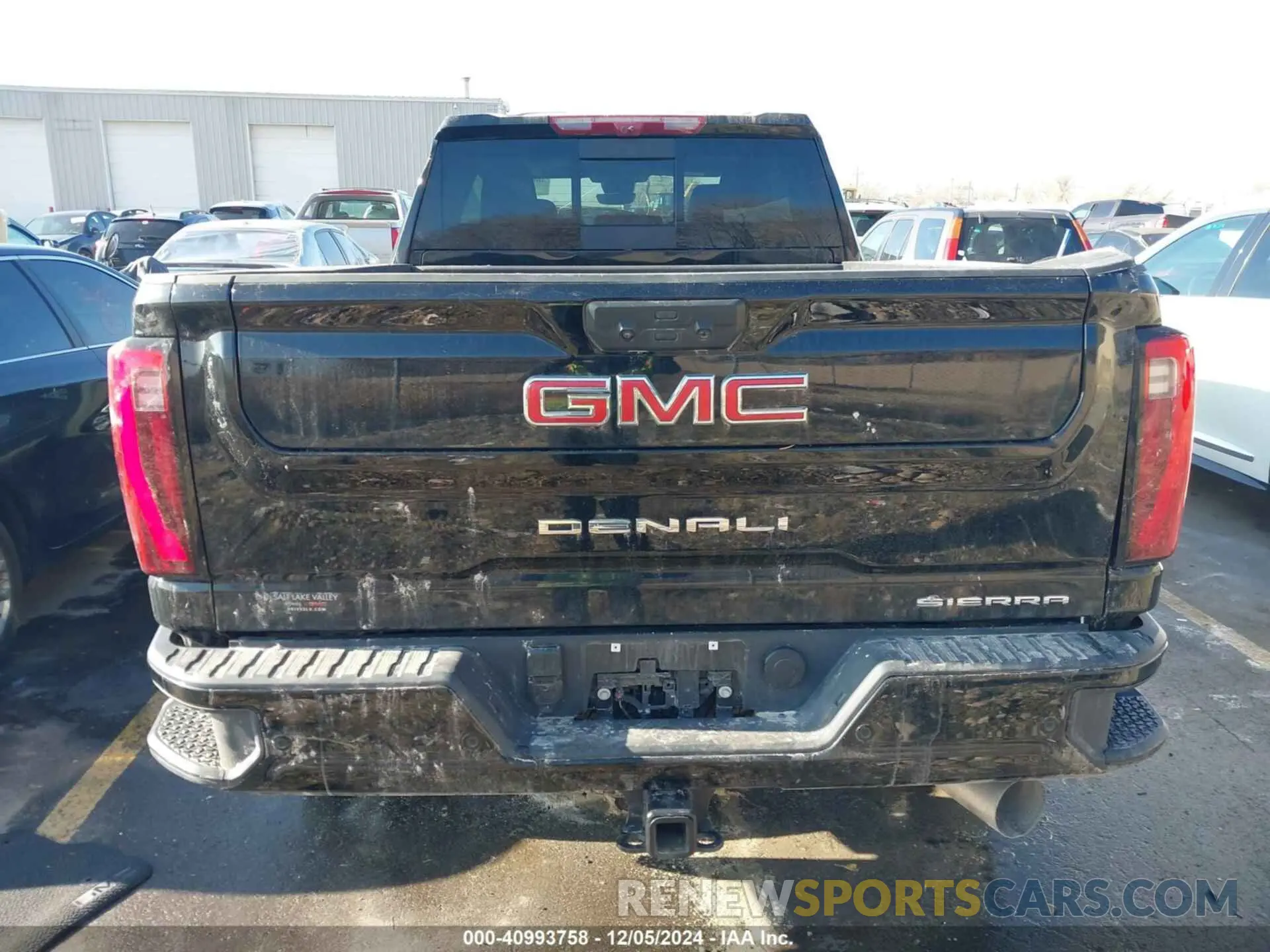 15 fotografías del automóvil dañado 1GT49REY3RF292876 GMC SIERRA 2500HD 2024