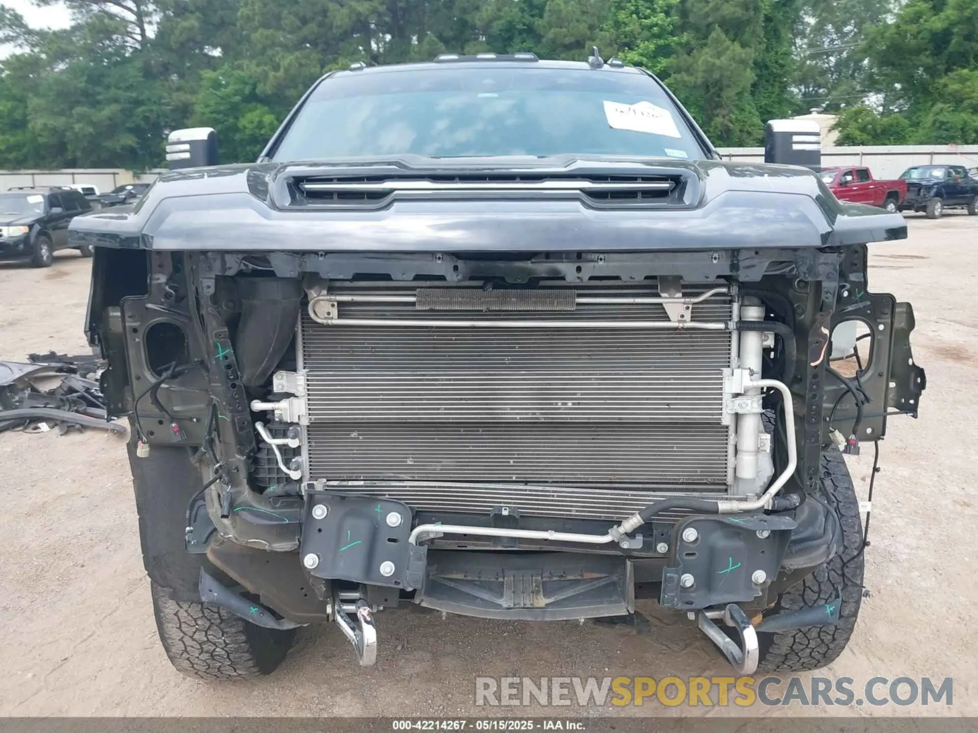 13 fotografías del automóvil dañado 1GT49XEY7RF326497 GMC SIERRA 2500HD 2024