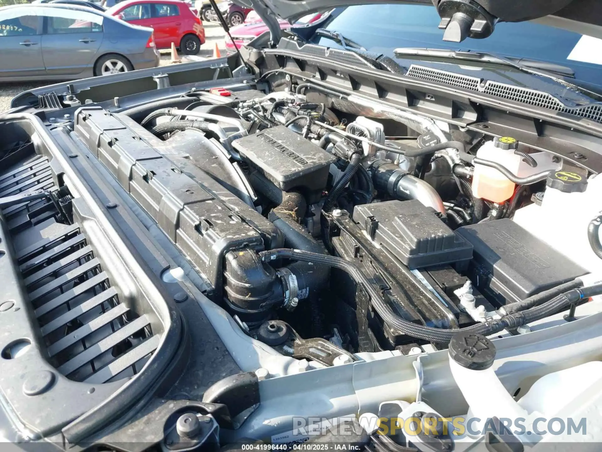 10 fotografías del automóvil dañado 1GT4UPEY3SF205700 GMC SIERRA 2500HD 2025