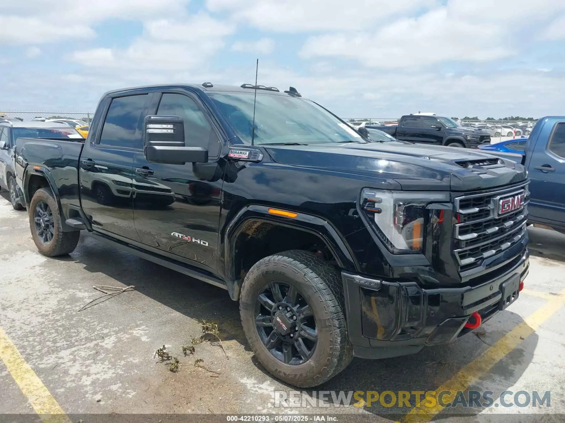 1 fotografías del automóvil dañado 1GT4UPEY8SF126443 GMC SIERRA 2500HD 2025