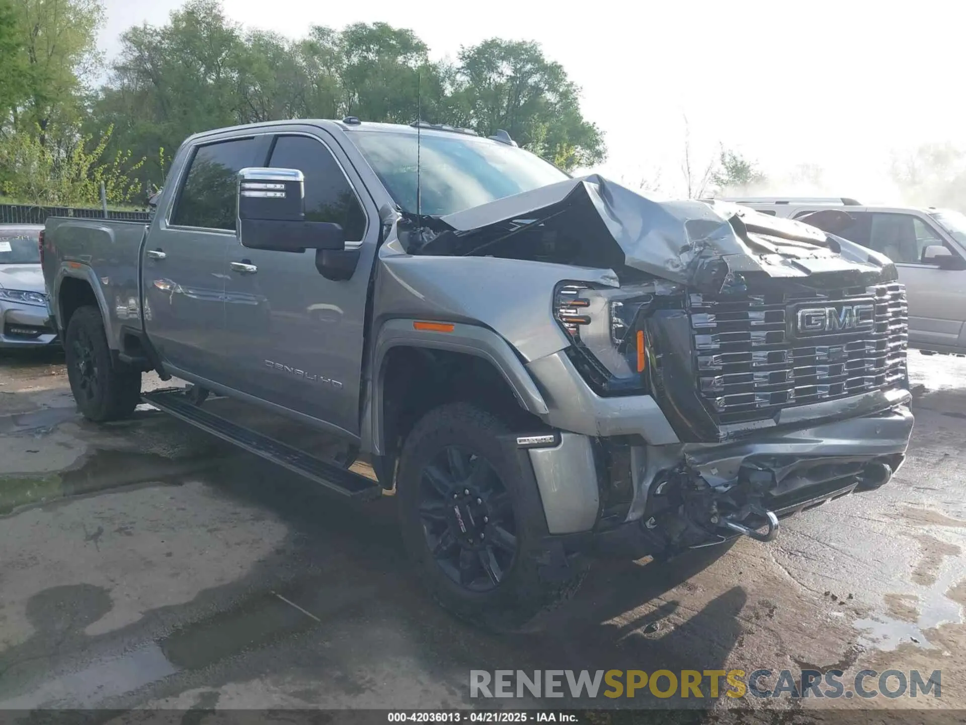 1 fotografías del automóvil dañado 1GT4UXEY2SF208037 GMC SIERRA 2500HD 2025