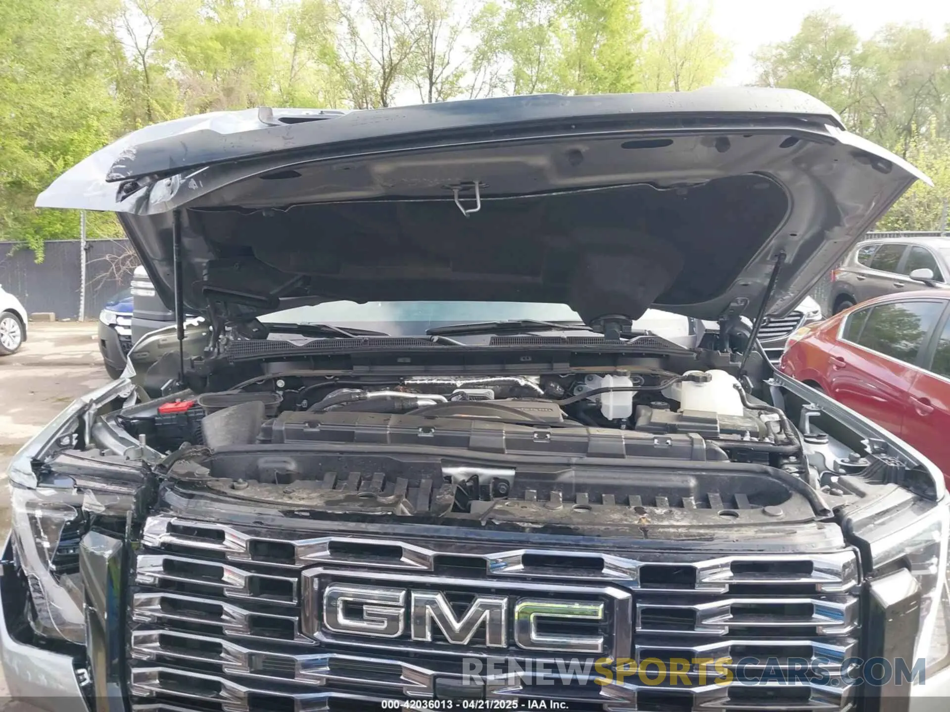 9 fotografías del automóvil dañado 1GT4UXEY2SF208037 GMC SIERRA 2500HD 2025