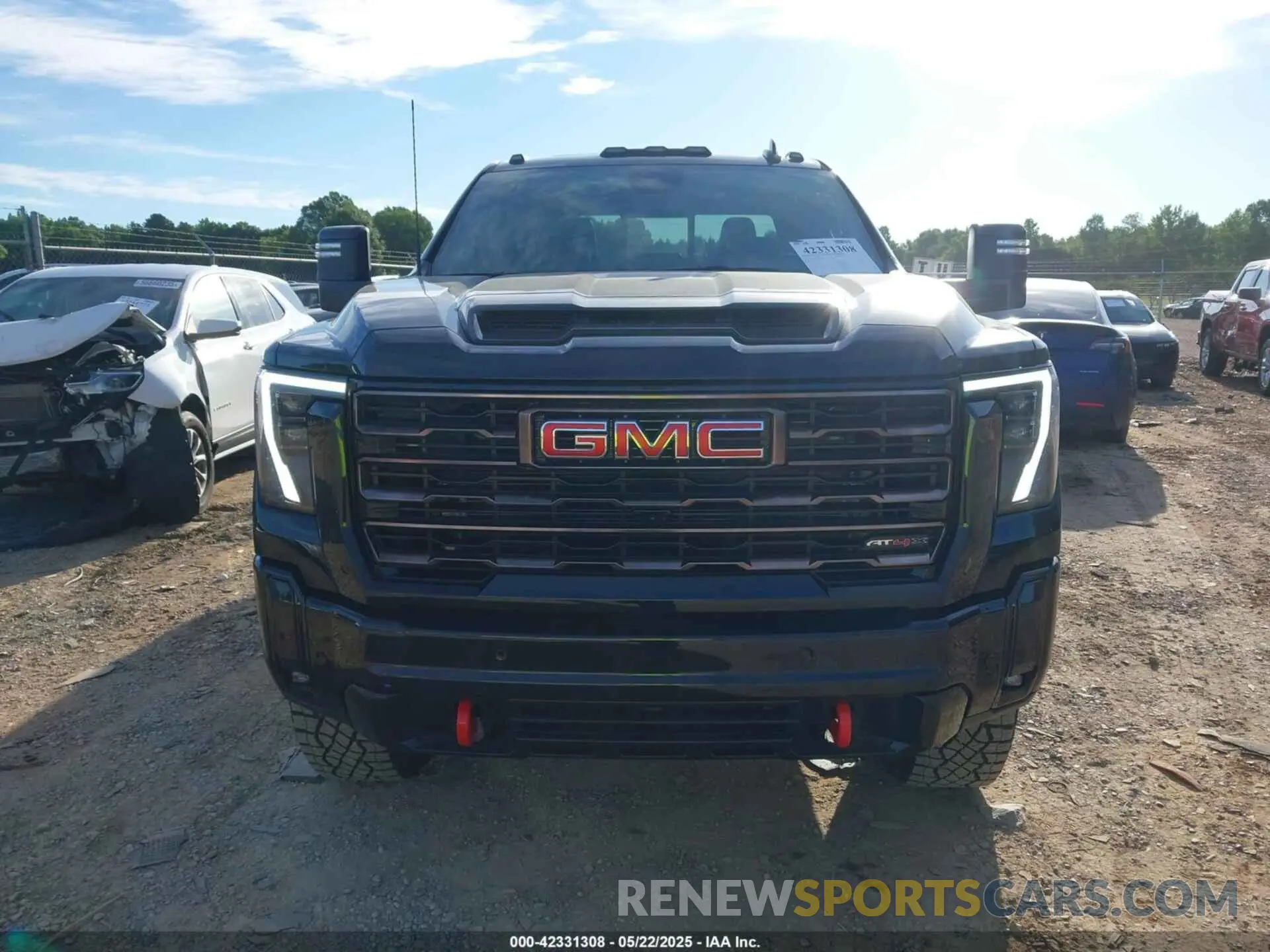 12 fotografías del automóvil dañado 1GT4UZEY9SF229558 GMC SIERRA 2500HD 2025