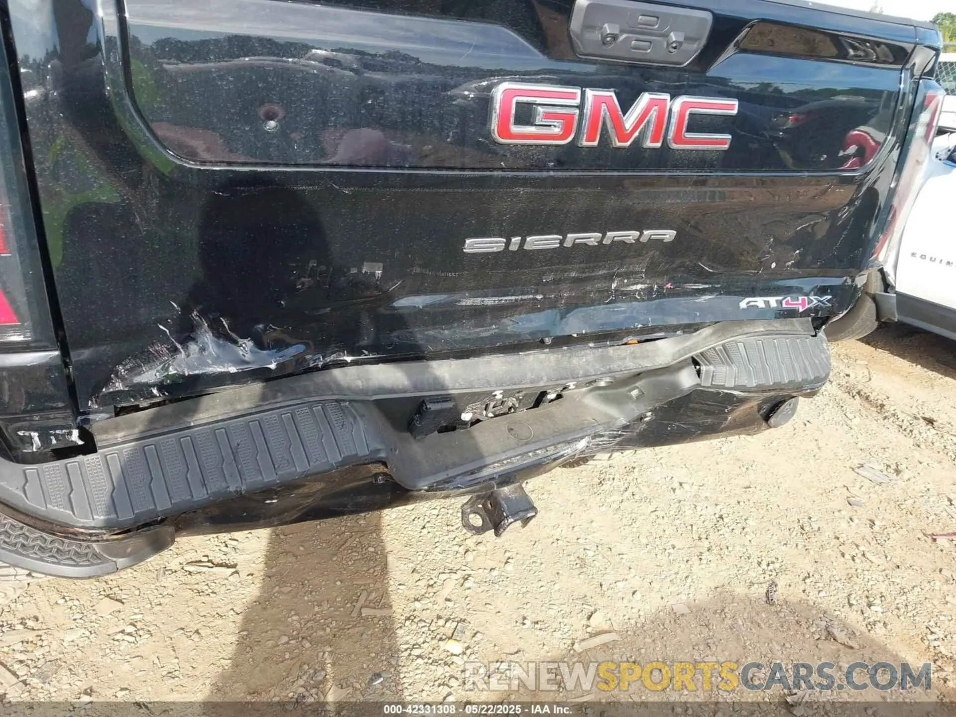6 fotografías del automóvil dañado 1GT4UZEY9SF229558 GMC SIERRA 2500HD 2025
