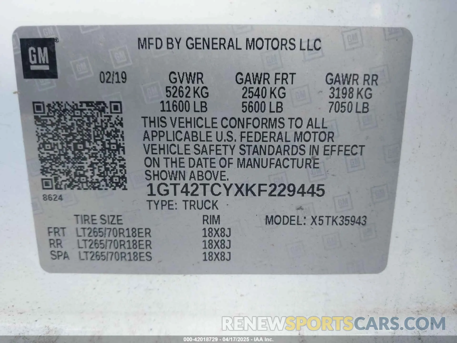 8 fotografías del automóvil dañado 1GT42TCYXKF229445 GMC SIERRA 3500HD 2019