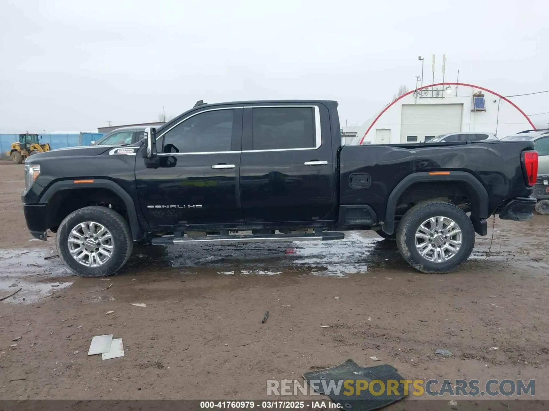 14 fotografías del automóvil dañado 1GT49WEY7LF236655 GMC SIERRA 3500HD 2020