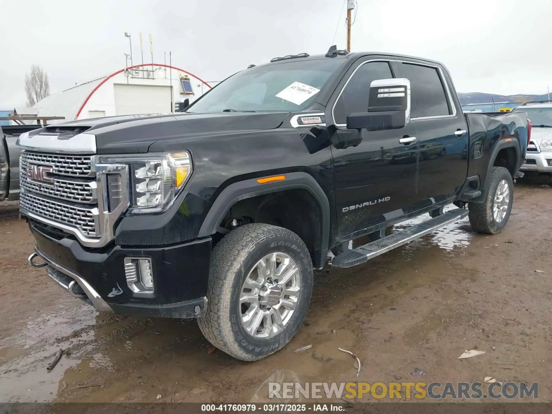 2 fotografías del automóvil dañado 1GT49WEY7LF236655 GMC SIERRA 3500HD 2020