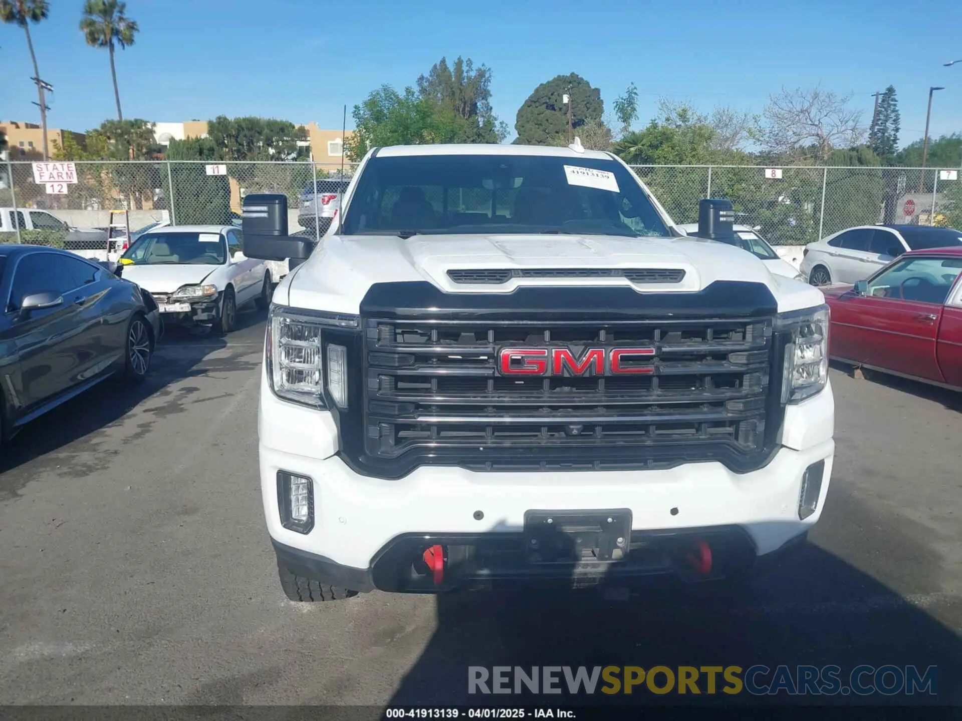 13 fotografías del automóvil dañado 1GT49VEY0MF185320 GMC SIERRA 3500HD 2021