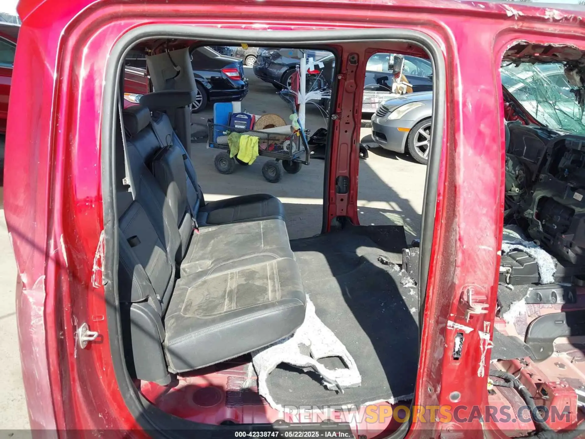 7 fotografías del automóvil dañado 1GT49WEY1MF282659 GMC SIERRA 3500HD 2021
