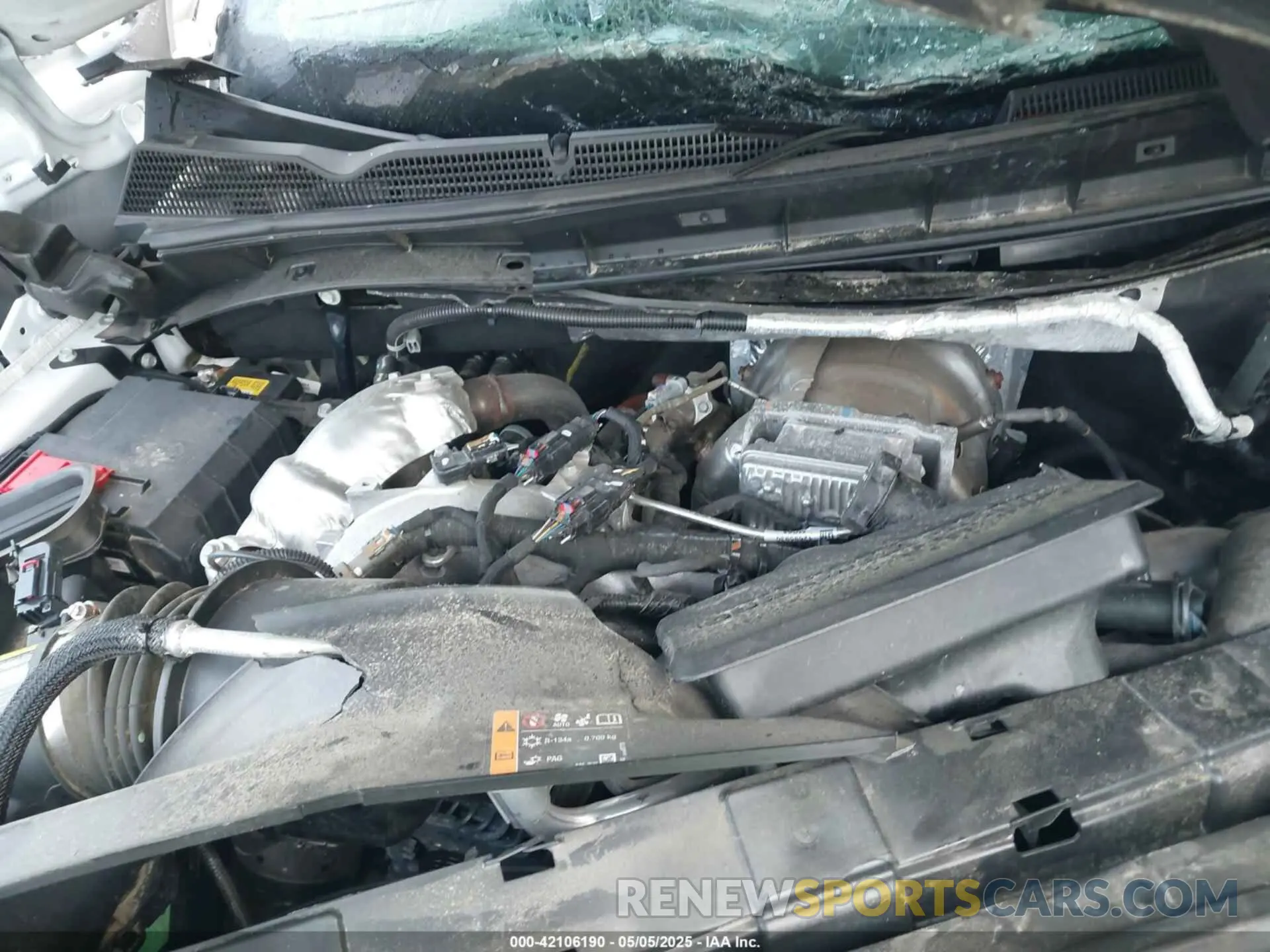 9 fotografías del automóvil dañado 1GT49WEY6MF264917 GMC SIERRA 3500HD 2021