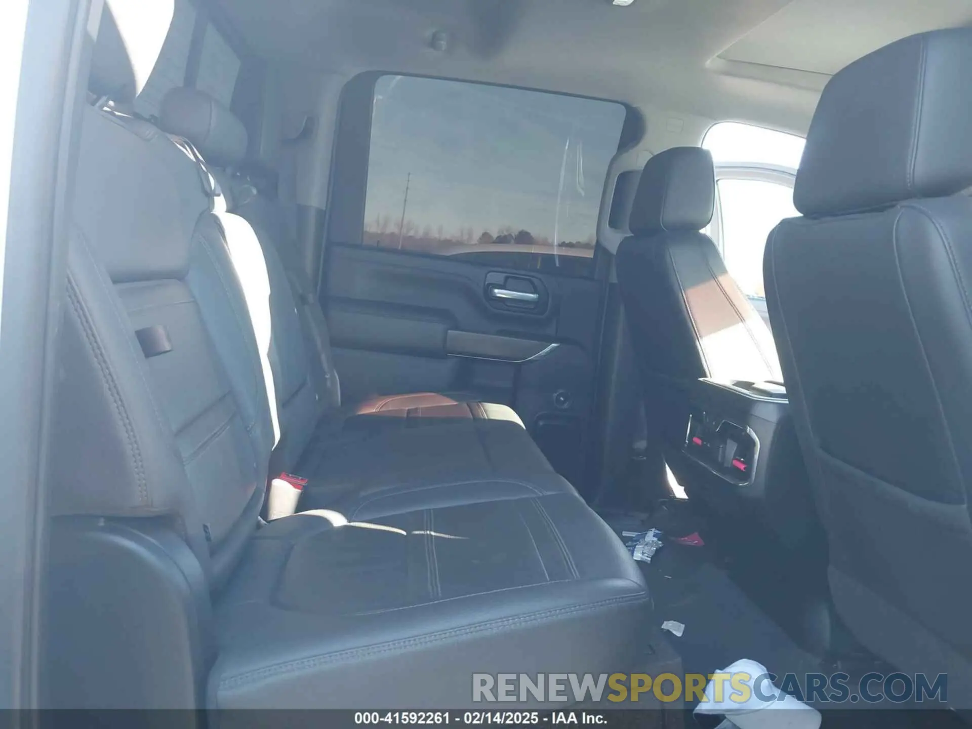 5 fotografías del automóvil dañado 1GT49WEY8MF255782 GMC SIERRA 3500HD 2021