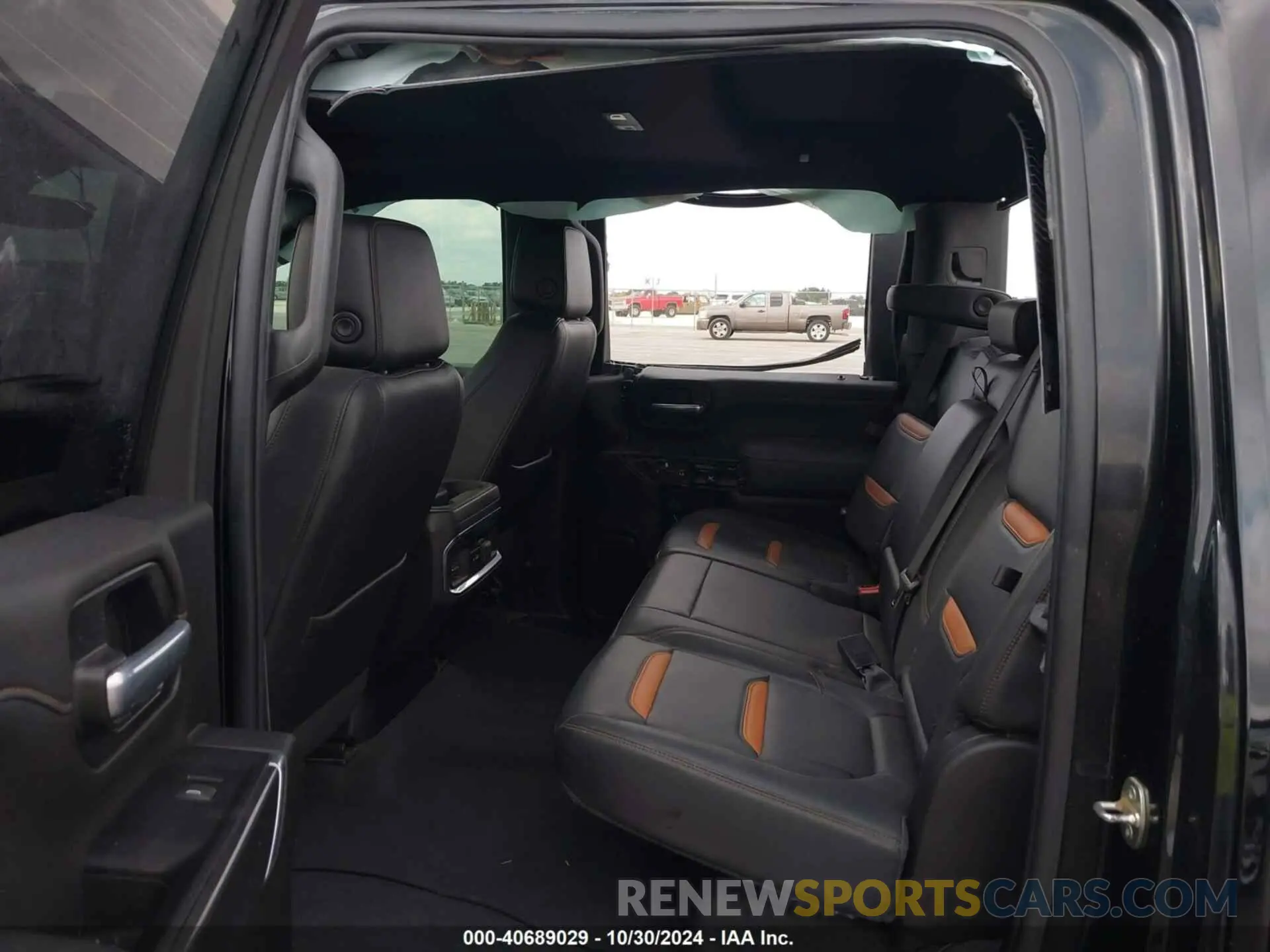 7 fotografías del automóvil dañado 1GT49VEY1NF256302 GMC SIERRA 3500HD 2022