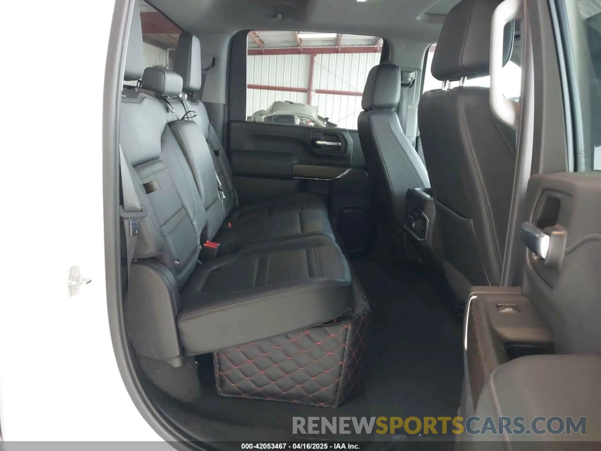 6 fotografías del automóvil dañado 1GT49WE71PF186591 GMC SIERRA 3500HD 2023