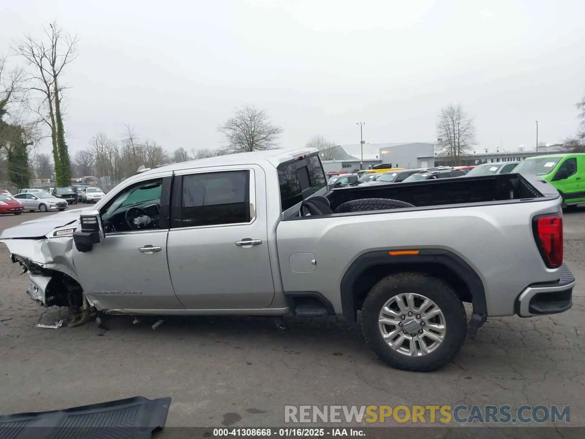 14 fotografías del automóvil dañado 1GT49WEY1PF220604 GMC SIERRA 3500HD 2023
