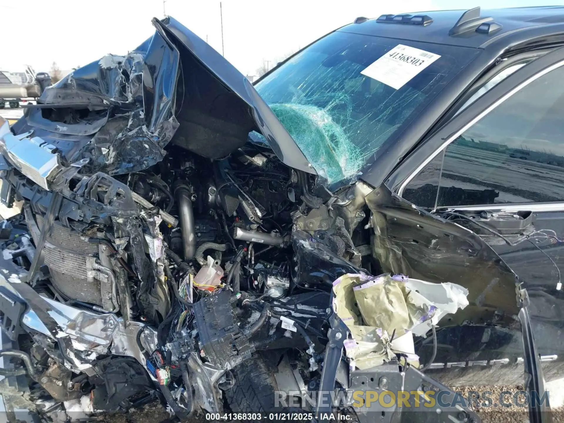 10 fotografías del automóvil dañado 1GT49TEY9RF257451 GMC SIERRA 3500HD 2024