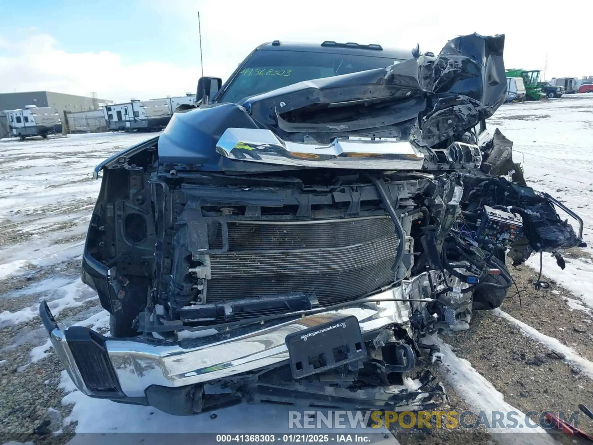 14 fotografías del automóvil dañado 1GT49TEY9RF257451 GMC SIERRA 3500HD 2024