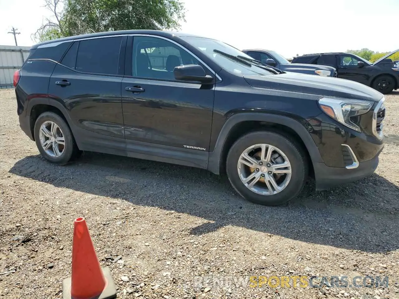 4 fotografías del automóvil dañado 3GKALMEV0KL151891 GMC TERRAIN 2019