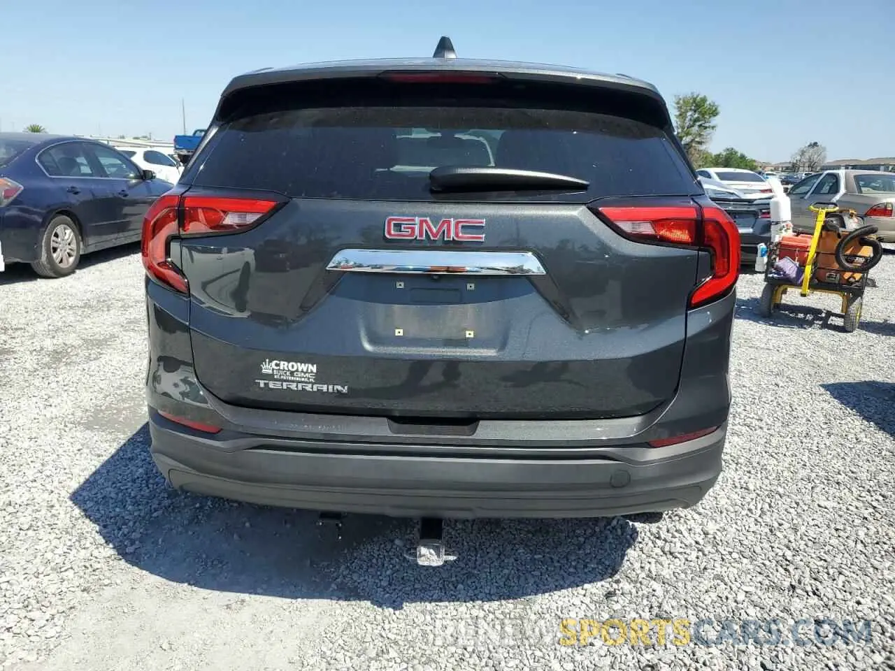 6 fotografías del automóvil dañado 3GKALMEV0KL172692 GMC TERRAIN 2019