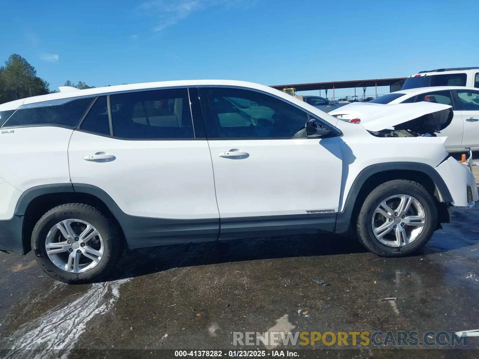 14 fotografías del automóvil dañado 3GKALMEV0KL194756 GMC TERRAIN 2019