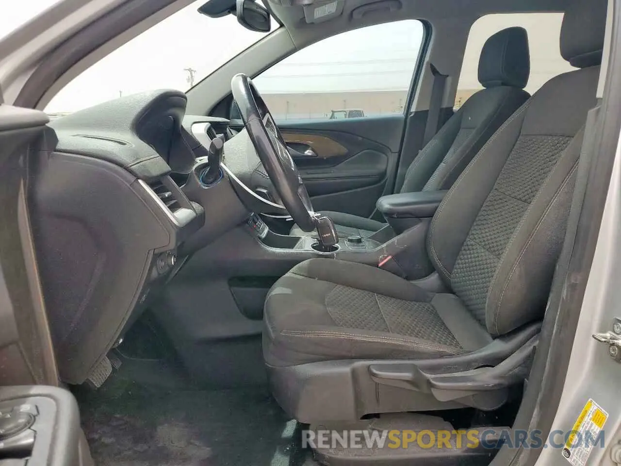 7 fotografías del automóvil dañado 3GKALMEV0KL212916 GMC TERRAIN 2019