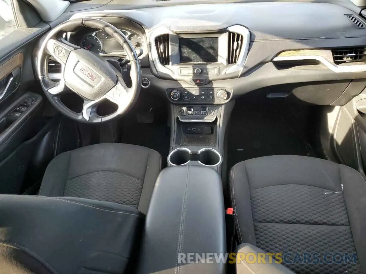 8 fotografías del automóvil dañado 3GKALMEV0KL261467 GMC TERRAIN 2019