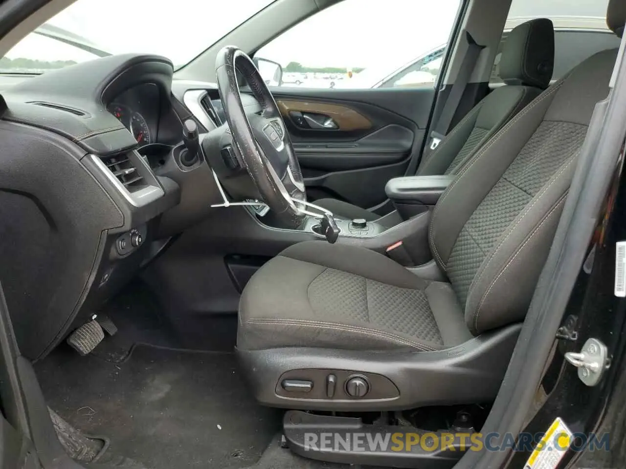 7 fotografías del automóvil dañado 3GKALMEV1KL171065 GMC TERRAIN 2019