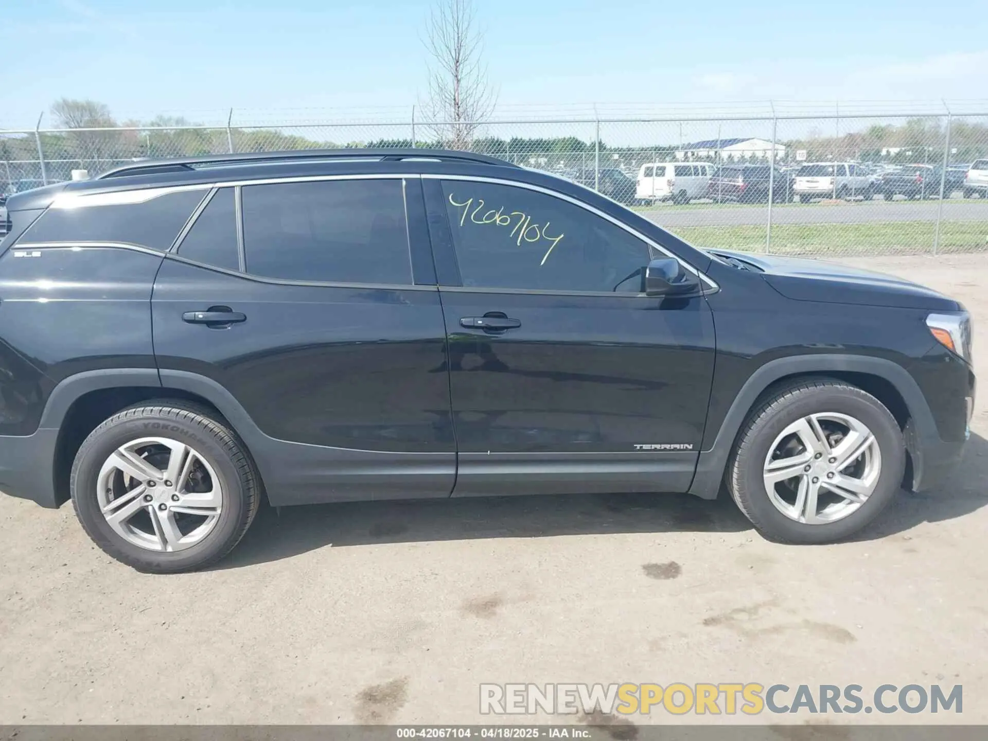 13 fotografías del automóvil dañado 3GKALMEV1KL222757 GMC TERRAIN 2019