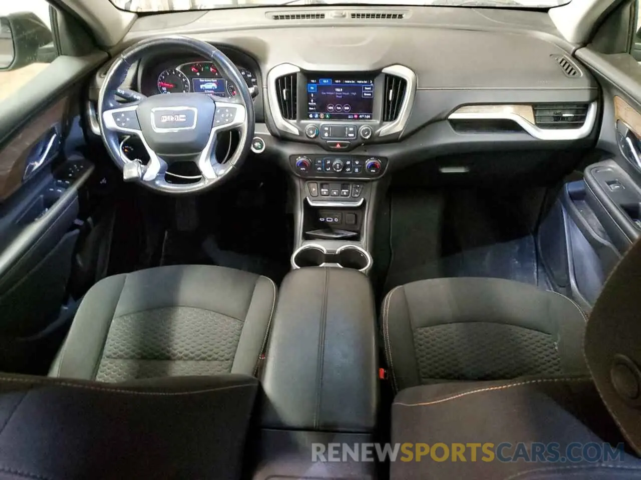8 fotografías del automóvil dañado 3GKALMEV1KL230485 GMC TERRAIN 2019